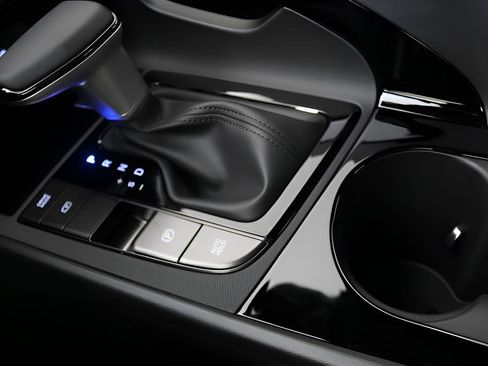 New 2025 Hyundai Elantra Blue image 19