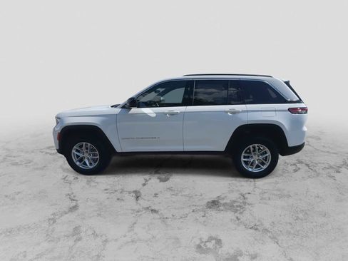 New 2025 Jeep Grand Cherokee Laredo X image 5