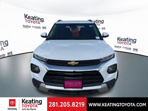 Used 2023 Chevrolet TrailBlazer LT image 2