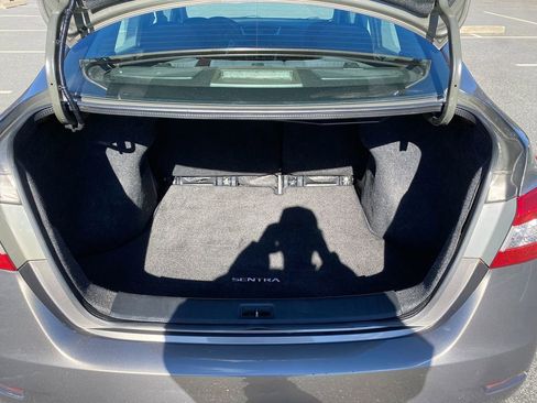 Used 2015 Nissan Sentra SV image 25