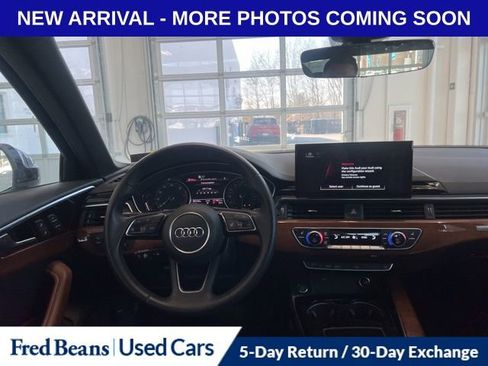 Used 2023 Audi A4 2.0T Premium w/ Convenience Package image 12