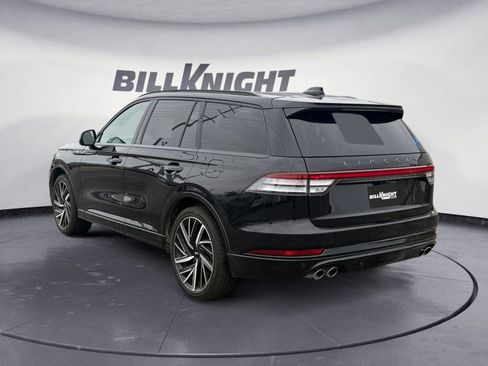 Certified 2025 Lincoln Aviator Black Label w/ Jet Appearance Package AWD/4WD image 3