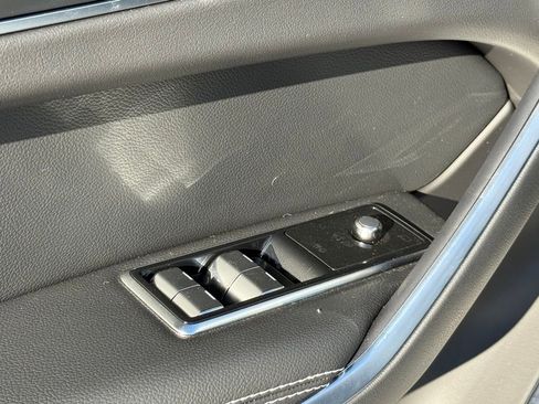 New 2026 Jaguar F-PACE R-Dynamic S image 10