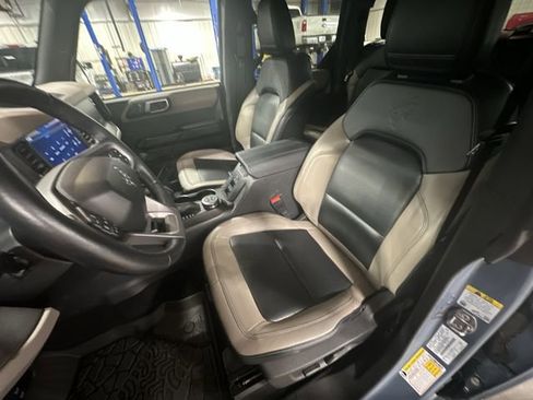 Used 2024 Ford Bronco Wildtrak AWD/4WD image 17