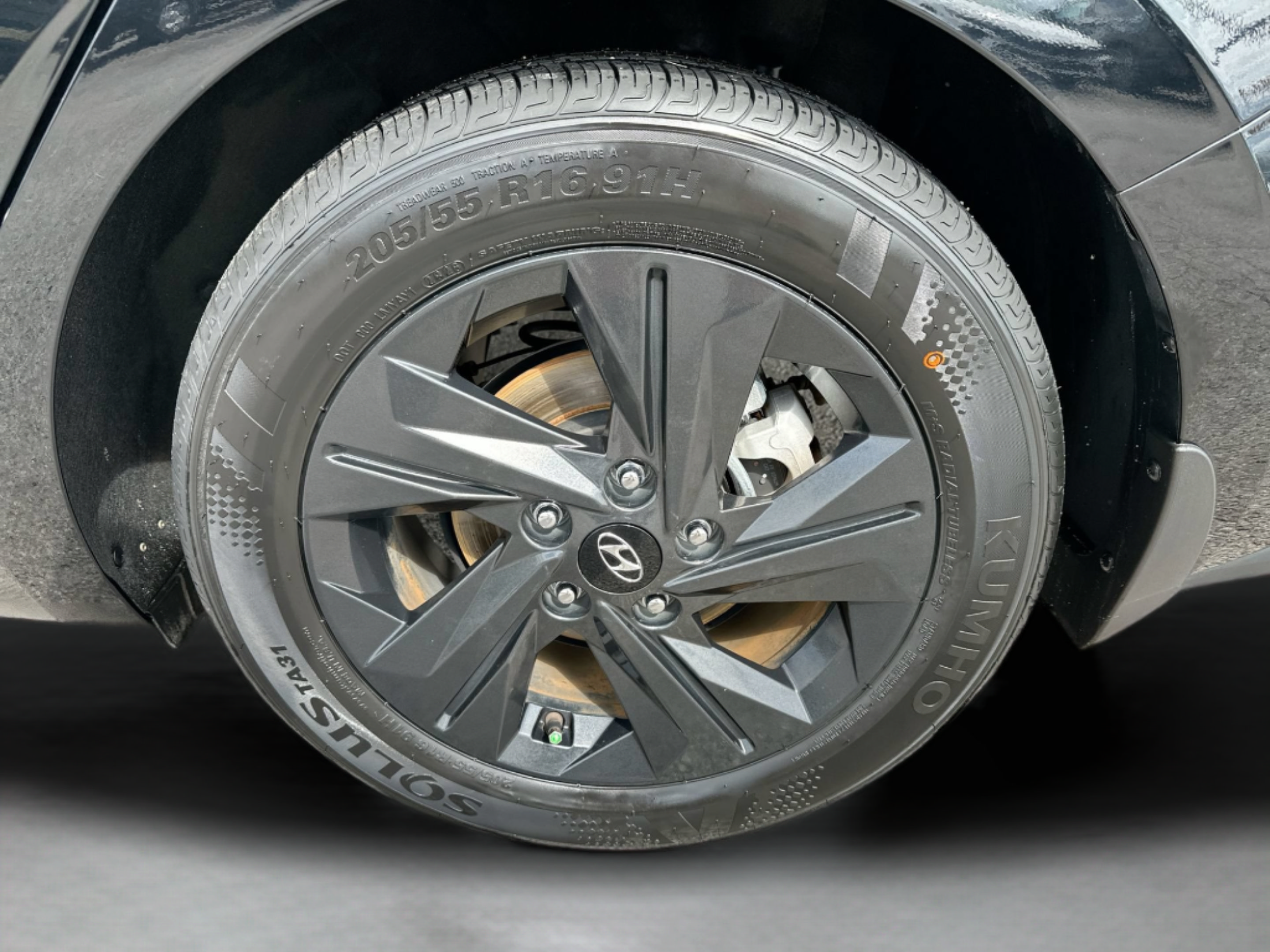 Used 2022 Hyundai Elantra SEL FWD image 29