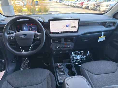 New 2025 Ford Maverick XLT w/ XLT Luxury Package image 23