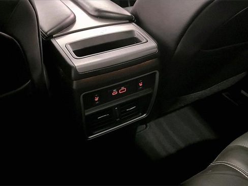 Used 2022 Nissan Murano SL image 10