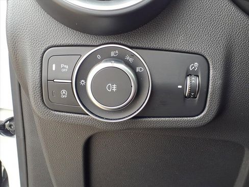 New 2025 Alfa Romeo Stelvio Sprint w/ Convenience Package image 19