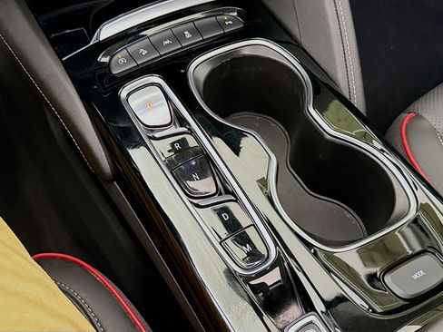 Used 2023 Buick Envision Essence w/ Sport Touring Package image 18