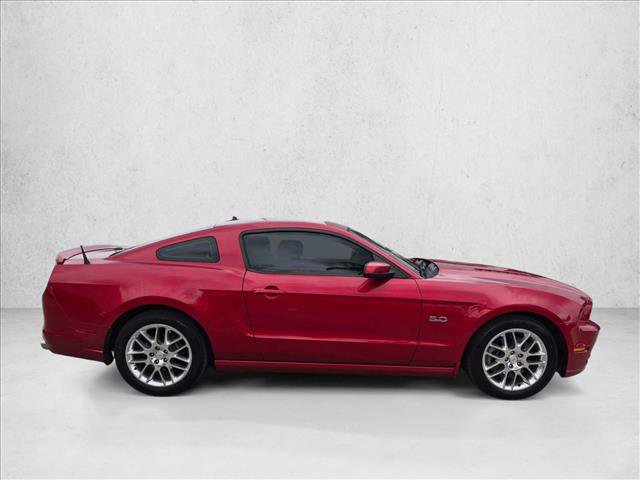 Used 2013 Ford Mustang GT Premium w/ Security Pkg RWD image 4