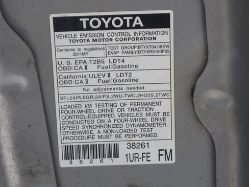 Used 2011 Toyota Tundra 2WD Double Cab w/ Tow Pkg image 13