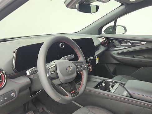 New 2025 Chevrolet Blazer EV RS image 16