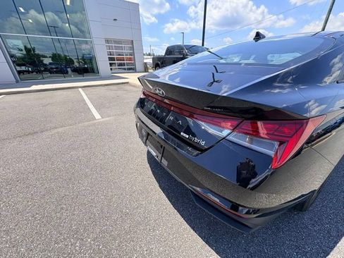 Used 2023 Hyundai Elantra Blue w/ Cargo Package FWD image 5