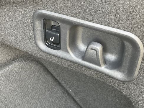 New 2026 Mercedes-Benz E 350 Sedan image 11