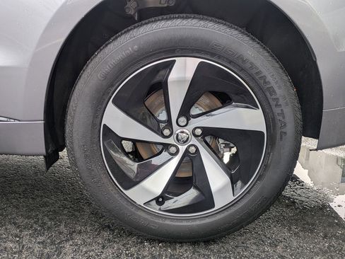 Used 2024 Jaguar F-PACE R-Dynamic S image 25