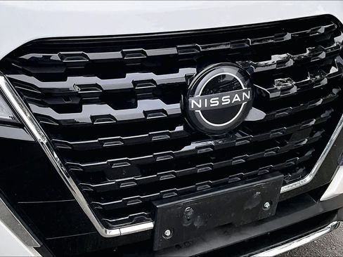 Used 2024 Nissan Kicks S image 31