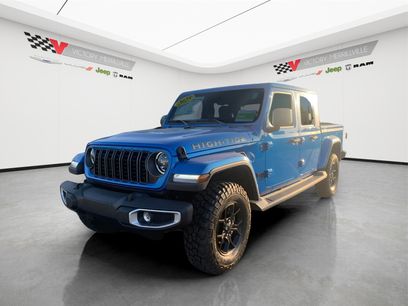 New 2025 Jeep Gladiator Sport