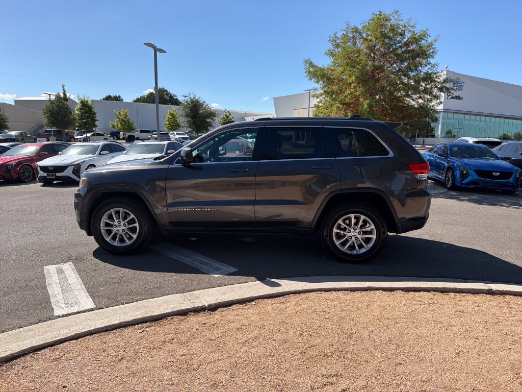 Used 2015 Jeep Grand Cherokee Laredo w/ Quick Order Package 23E RWD image 5