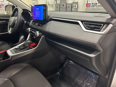 Used 2023 Toyota RAV4 TRD Off-Road image 26