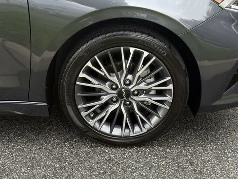 Used 2023 Kia Forte GT-Line FWD image 13