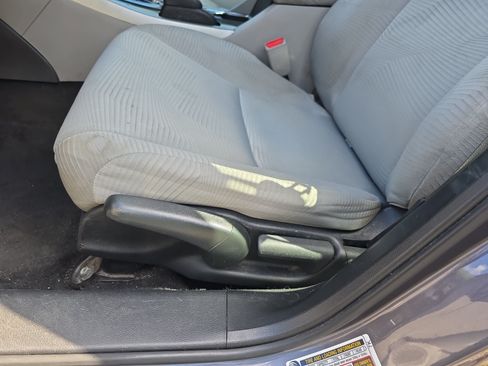 Used 2016 Honda Accord LX image 28