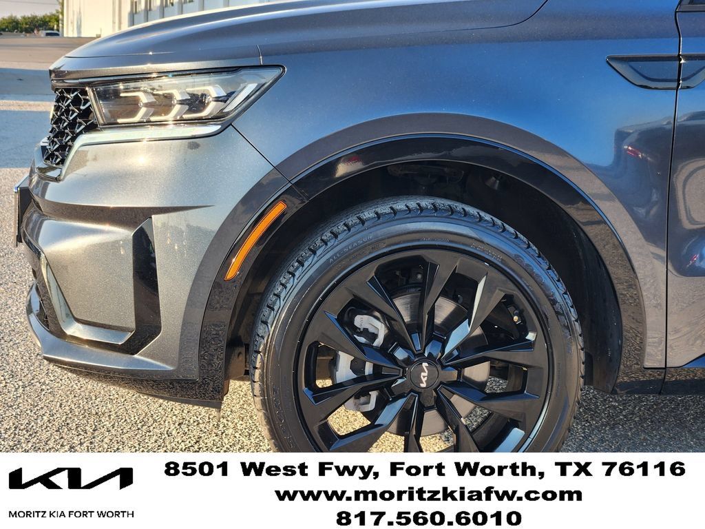 Certified 2023 Kia Sorento SX AWD/4WD image 8