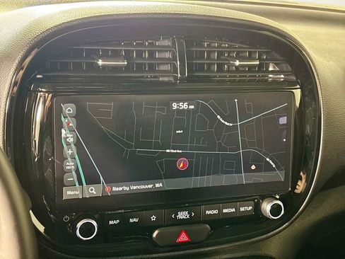 Certified 2025 Kia Soul GT-Line image 16