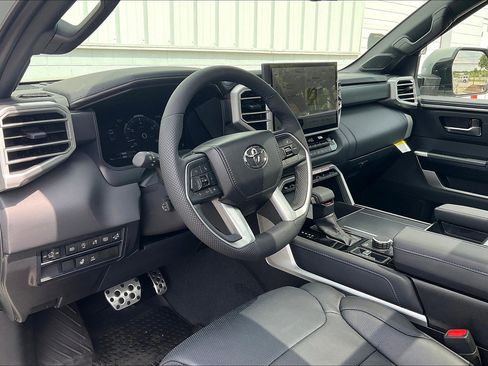 New 2025 Toyota Tundra Platinum image 7