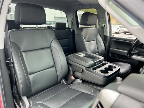 Used 2018 Chevrolet Silverado 1500 LT w/ LPO, Street Package image 25