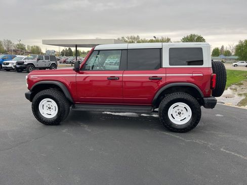 Used 2025 Ford Bronco Heritage Edition AWD/4WD image 7