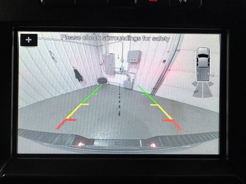 Used 2017 Ford F150 Lariat w/ Equipment Group 502A Luxury image 11