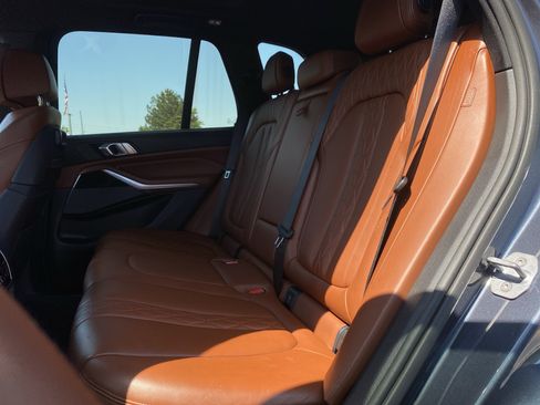 Used 2019 BMW X5 xDrive40i w/ M Sport Package image 8