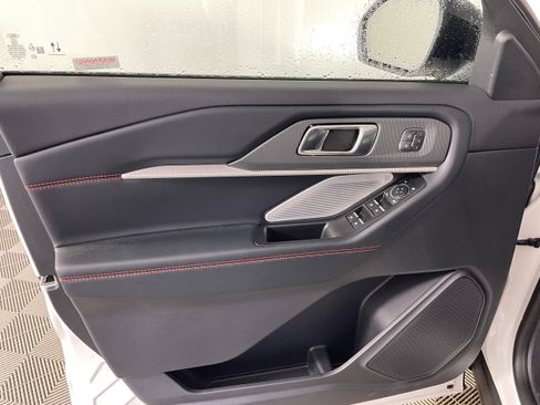 New 2026 Ford Explorer ST w/ Sun And Sound Package image 14