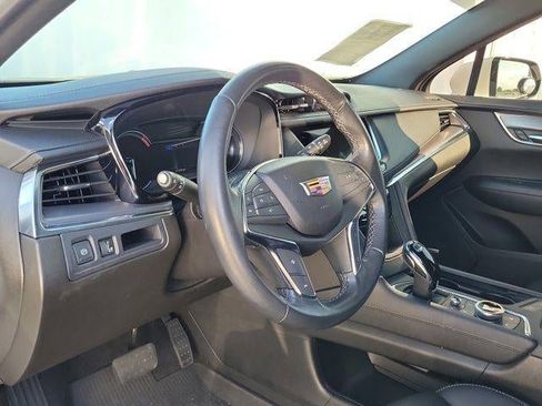 Certified 2023 Cadillac XT5 Luxury image 6