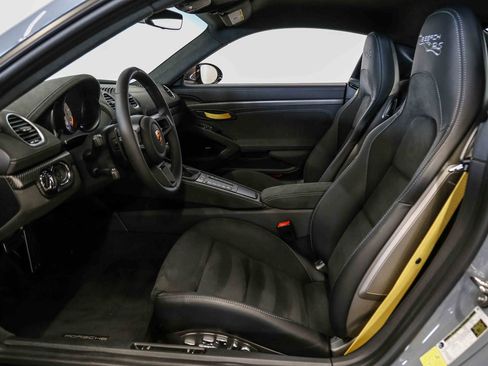 Used 2025 Porsche 718 Cayman GT4 RS w/ Weissach Package RWD image 39