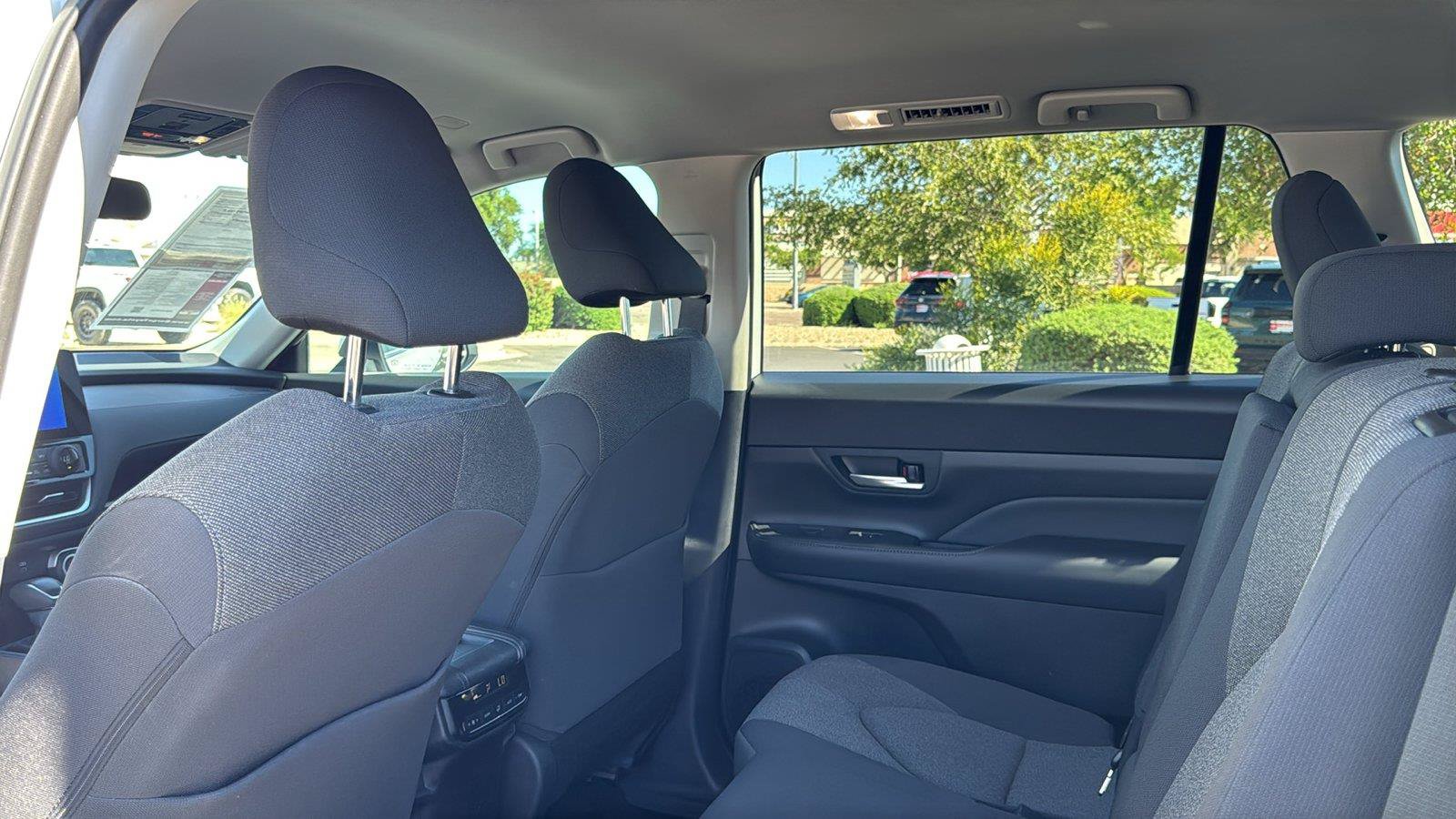 Certified 2026 Toyota Grand Highlander FWD image 30
