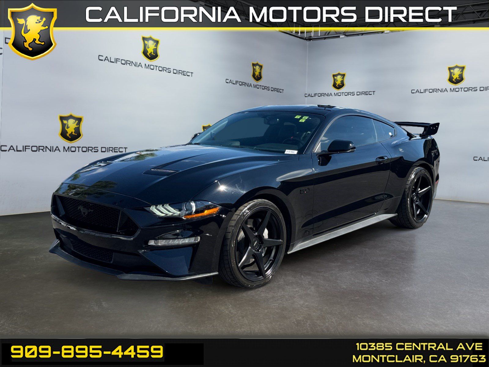 Used 2020 Ford Mustang GT Premium w/ Equipment Group 401A RWD image 1