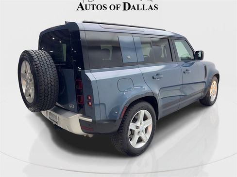 Used 2020 Land Rover Defender 110 SE image 6