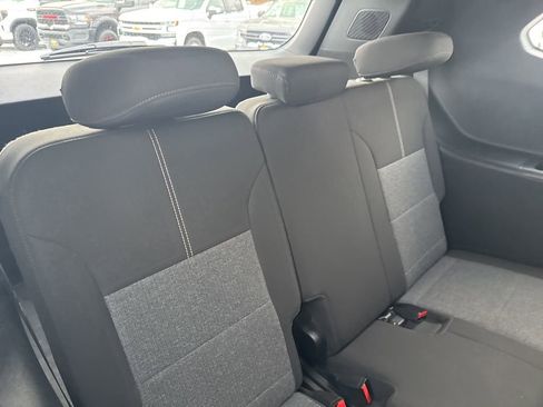 Certified 2025 GMC Acadia Elevation image 44