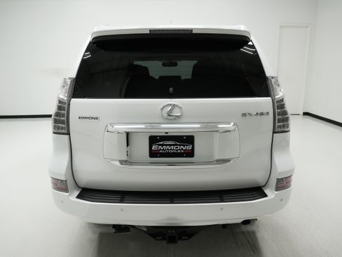 Used 2016 Lexus GX 460 w/ Premium Package image 5