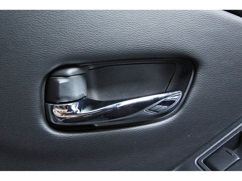 New 2025 Nissan Frontier PRO-4X w/ Interior Protection Package image 16