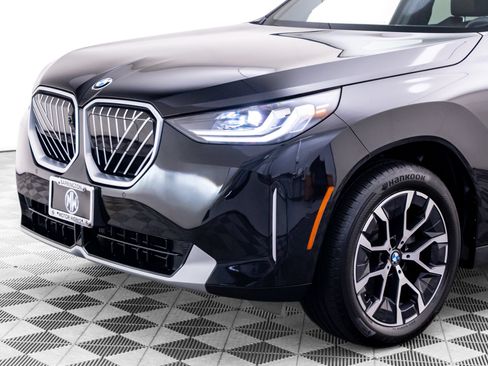 Used 2025 BMW X3 xDrive30i w/ Premium Package AWD/4WD image 38