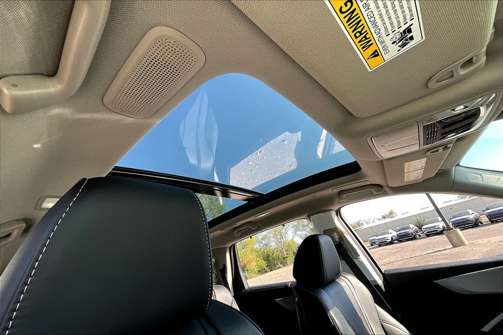 Used 2025 Acura MDX w/ Technology Package AWD/4WD image 18