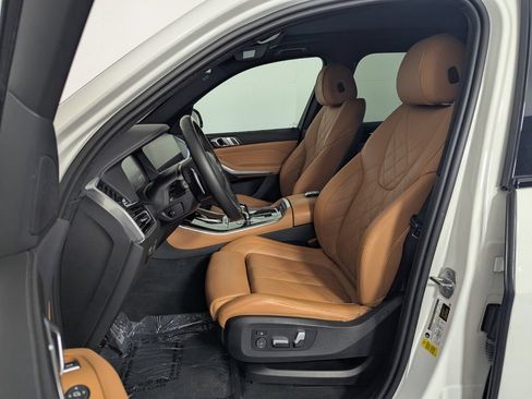 Used 2023 BMW X5 sDrive40i w/ M Sport Package RWD image 11