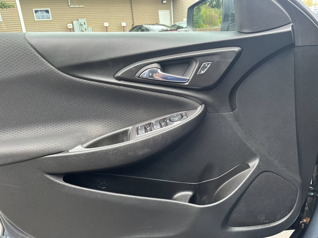 Used 2019 Chevrolet Malibu LS w/ Driver Confidence Package II FWD image 16
