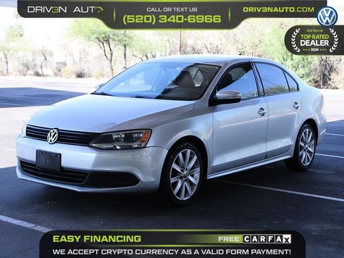 Used 2014 Volkswagen Jetta SE FWD image 3