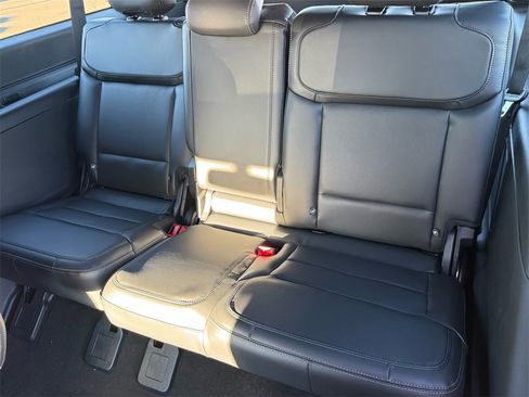 New 2025 Ford Expedition Max Platinum w/ Stealth Performance Package image 12