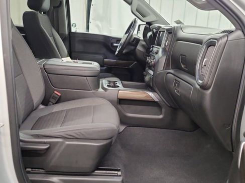 Used 2020 Chevrolet Silverado 1500 RST image 9