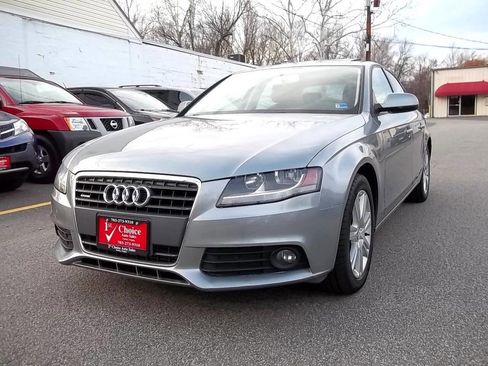 Used 2010 Audi A4 2.0T Premium image 1