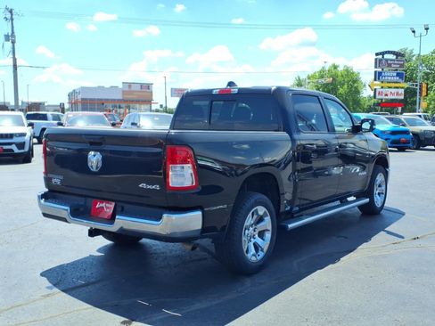 Used 2022 RAM 1500 Big Horn AWD/4WD image 4